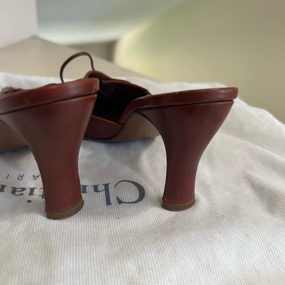 Christian Dior Brown  leather point toes mules/slides heel’s‎ sandals. Size 6 - Picture 9 of 10